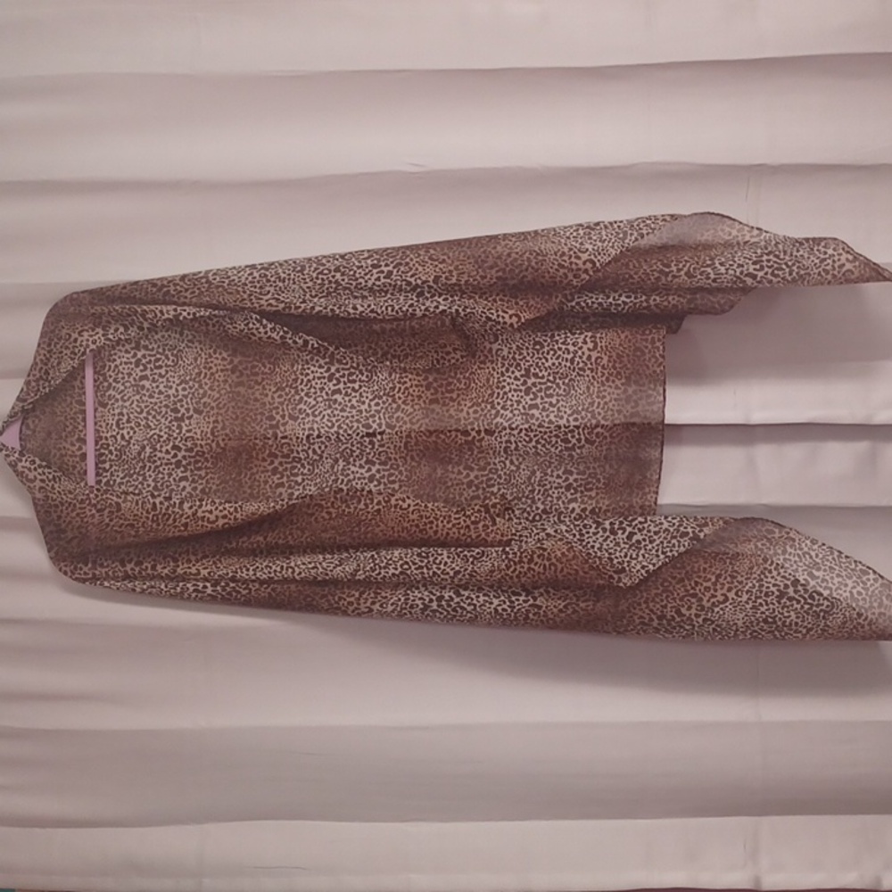 Large Animal Print Scarf Shawl Polyester Semi-Sheer 42×68